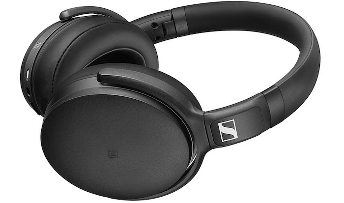 Top 7 ANC Headphones Below Rs 10,000 (USD 135) - Sennheiser HD 4.5 BTNC