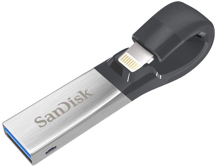 Want to make your 32 GB iPad a notebook? Grab these five accessories! - sandisk