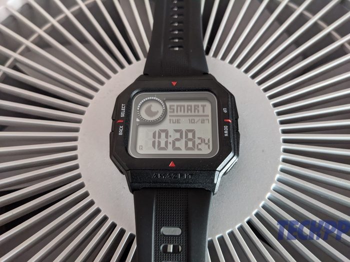 Amazfit Neo Review: A HeterogeNEOus Smartwatch with a Retro Look - amazfit neo review 12 rotated