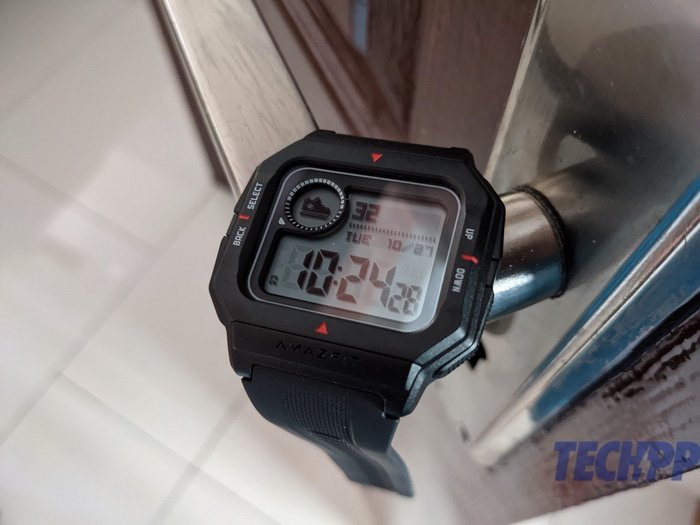 Amazfit Neo Review: A HeterogeNEOus Smartwatch with a Retro Look - amazfit neo review 8