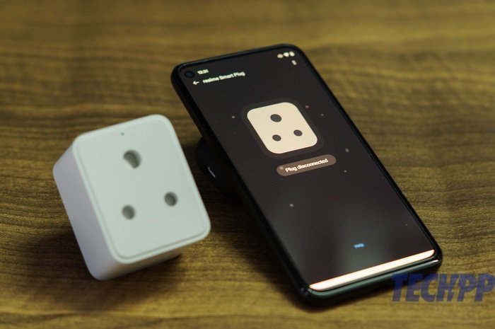 Realme Smart Plug Review: Set foot in the smart-home ecosystem - realme smart plug review 3