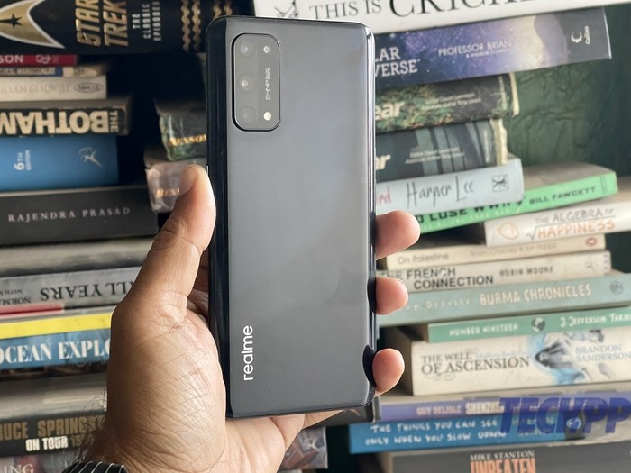 Realme X7 Pro Review: Very Good Indeed, But No X Factor - realme x7 pro review 3