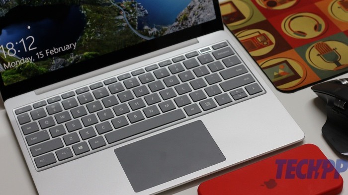 surface laptop go keyboard