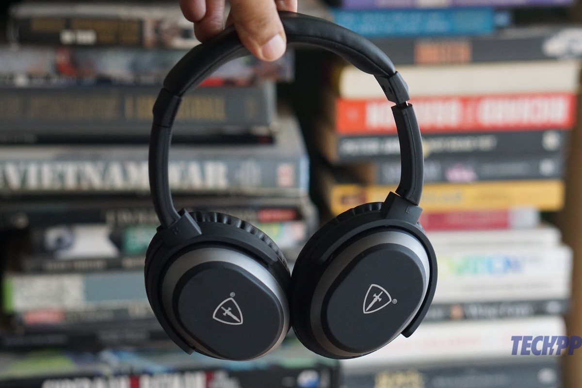 Hitting Noise for a Six: 6 ANC Headphones Below Rs 6,000 ($85) - tiitan tw n30 review 1