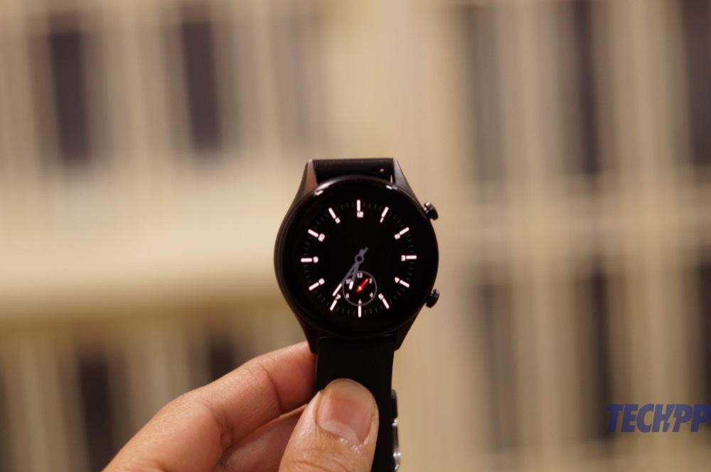 Titan Smart Pro Review: A Feature-Rich Wearable Short on Smartwatch Essentials - Titan Smart Pro watch face