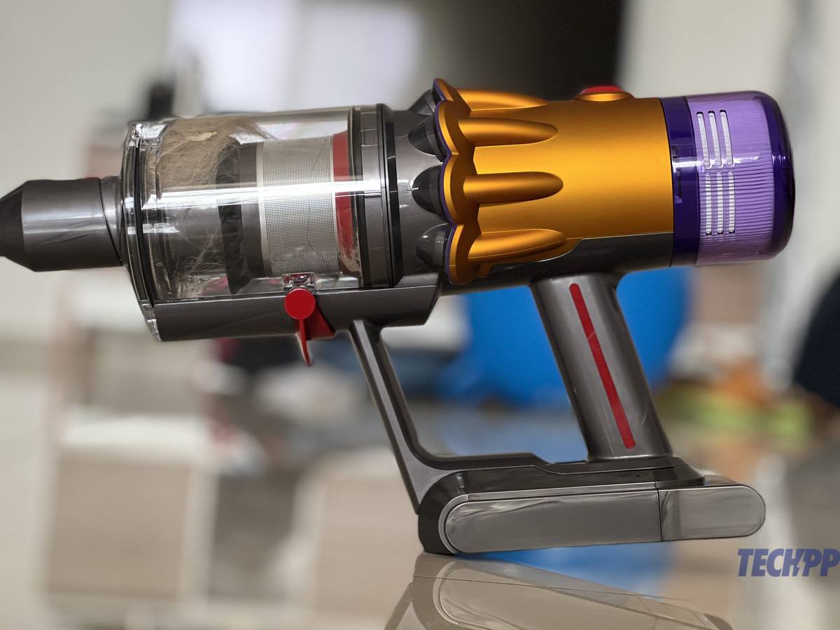 Dyson V12 Detect Slim Review