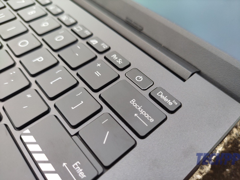 Asus Vivobook S14 Review keyboard