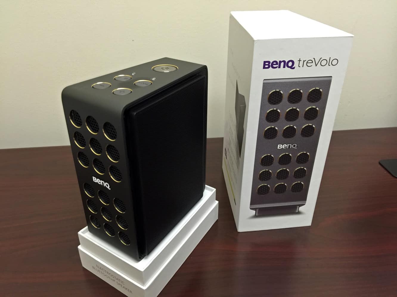 評測：BenQ treVolo 藍牙便攜靜電音箱