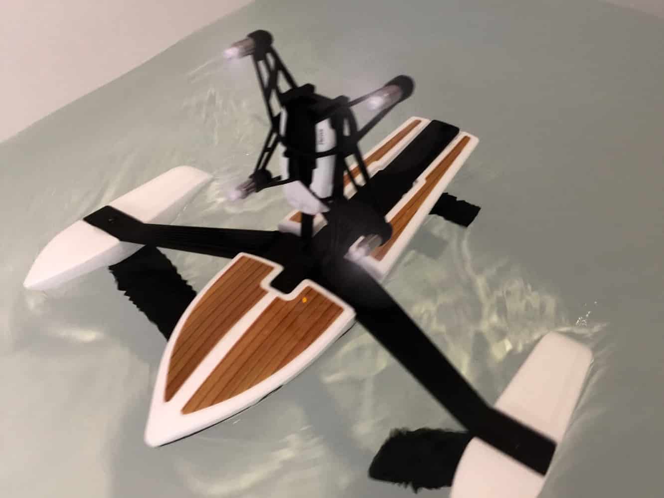 レビュー：Parrot Hydrofoil Drone