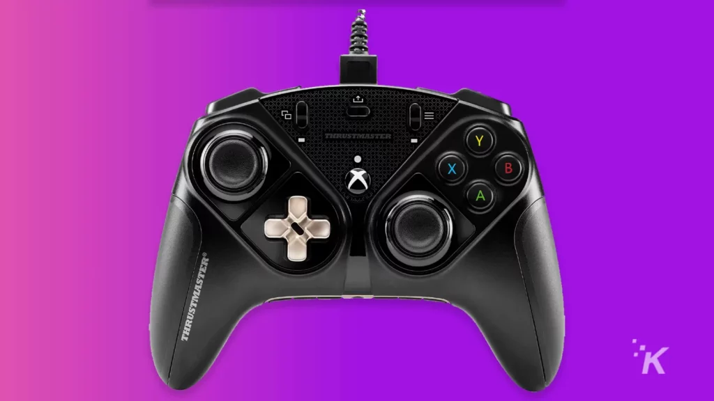 Controller eSwap Pro di Thrustmaster