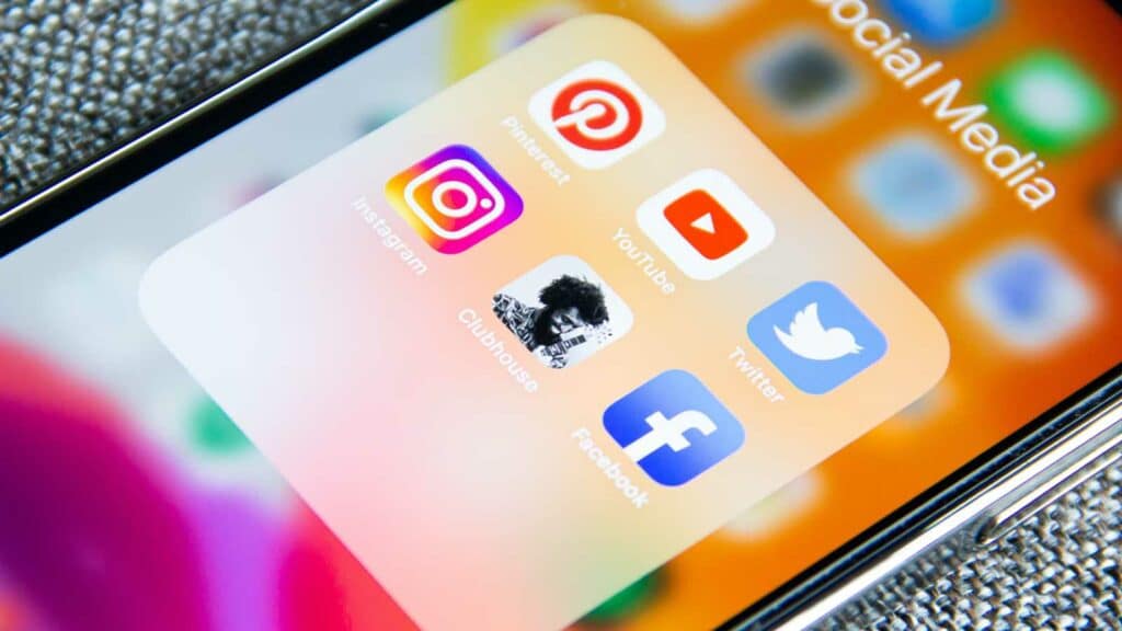 Social-Media-Marketing-Apps auf dem Smartphone haben das Spiel verändert