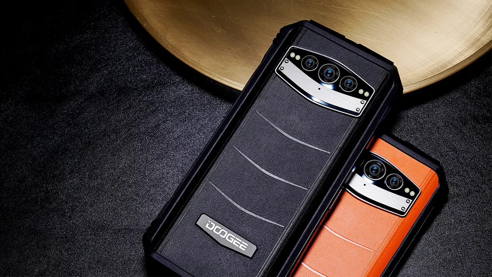 Teléfono Doogee V30 de nuevo en negro y naranja