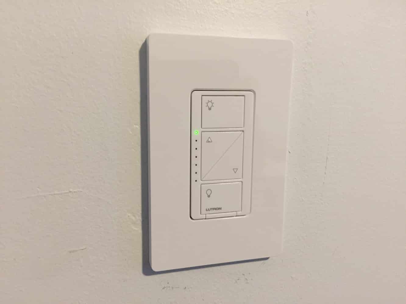 Revisión: Lutron Caséta Wireless HomeKit Smart Bridge, atenuador de pared + kits de atenuador de lámpara enchufable