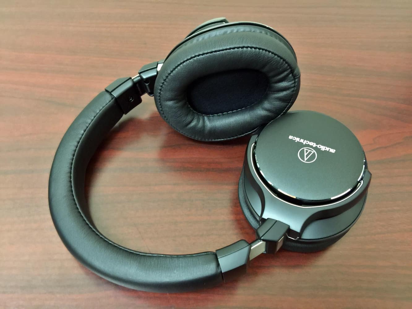 Test : Casque Audio-Technica ATH-MSR7NC SonicPro avec suppression active du bruit