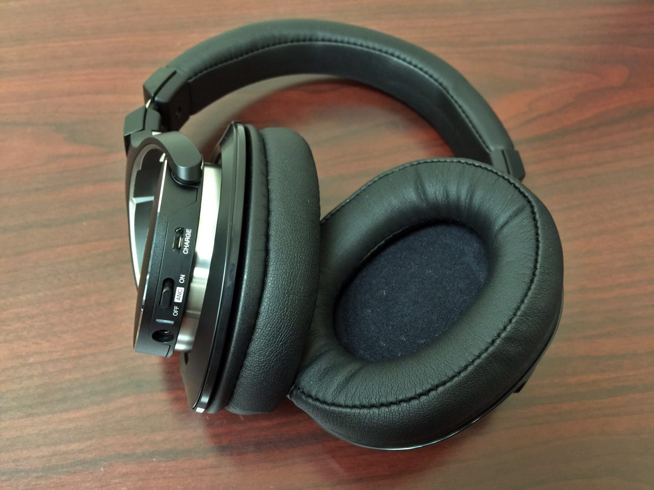 Recensione: Cuffie SonicPro Audio-Technica ATH-MSR7NC con cancellazione attiva del rumore