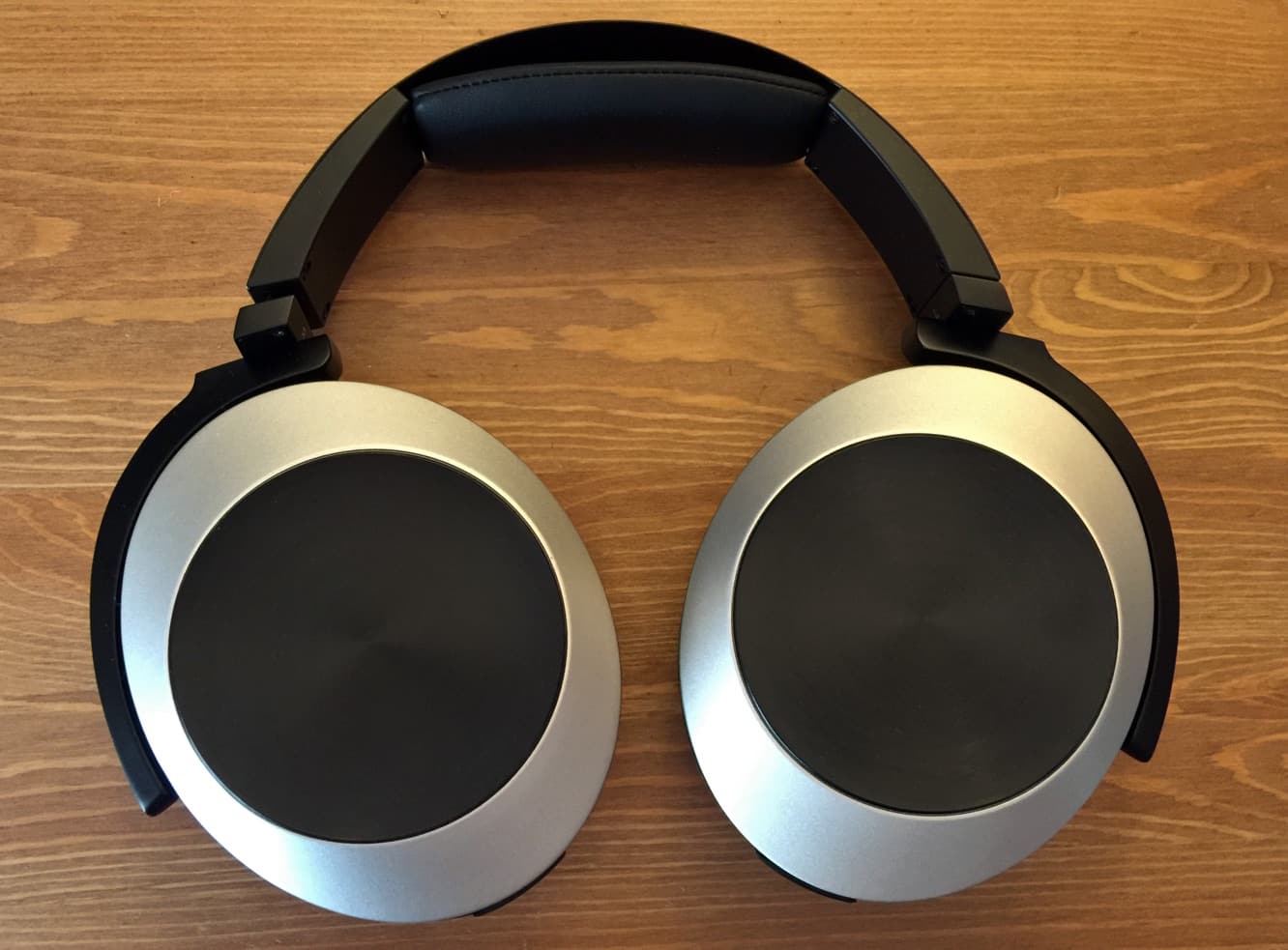 Test : casque supra-auriculaire Audeze EL-8 Titanium