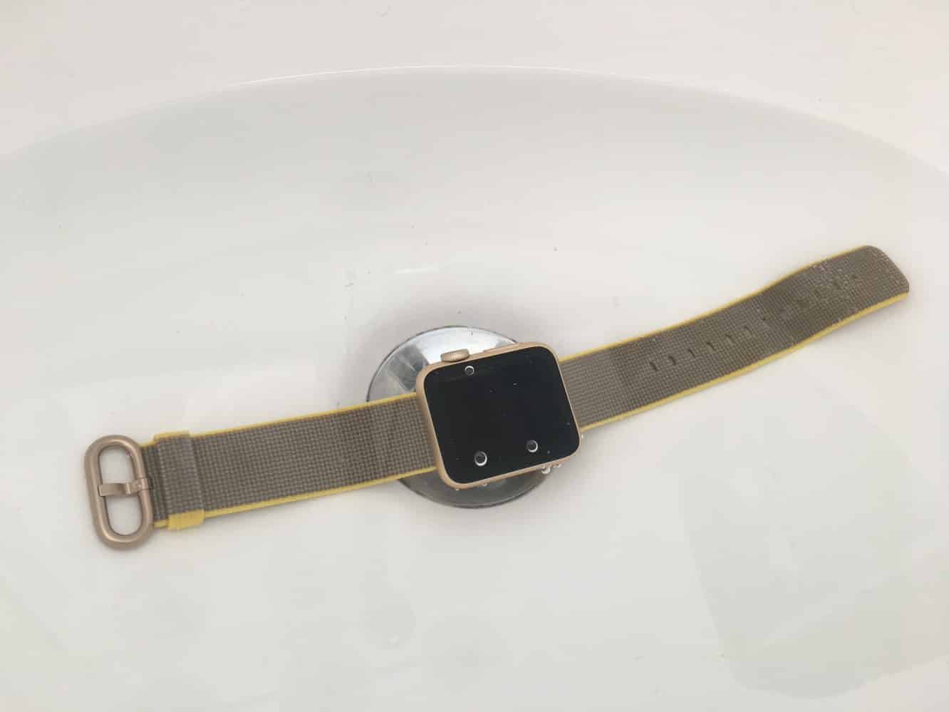 검토: Apple Watch 시리즈 2