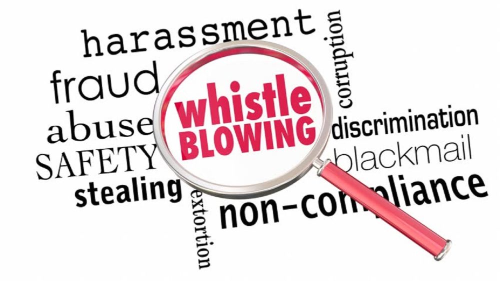 Whistleblowing — rzucanie światła na wykroczenia