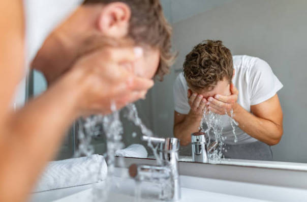 Verso la perfezione della pelle: come scegliere il sapone da uomo ideale per il tuo tipo di pelle