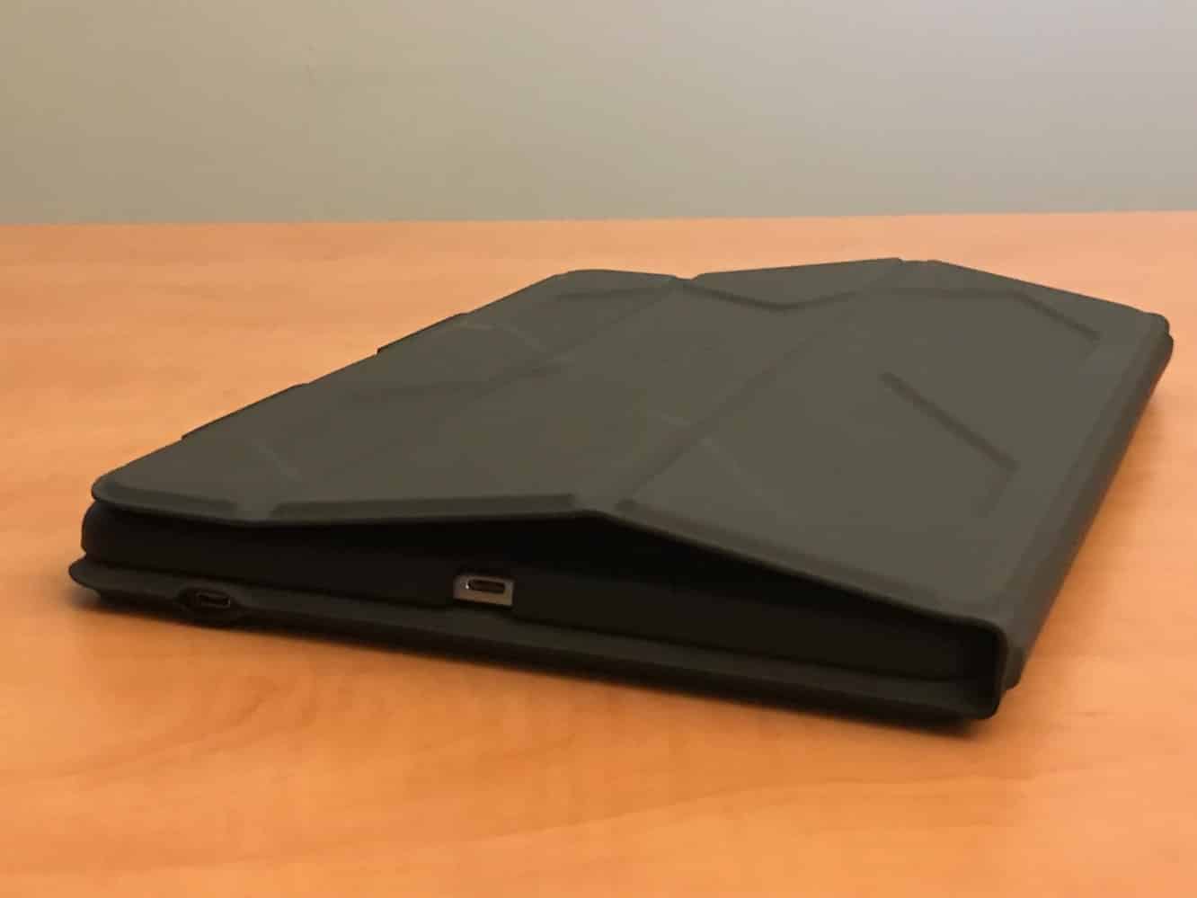 评论：适用于 10.5 英寸 iPad Pro 的 Zagg Rugged Messenger