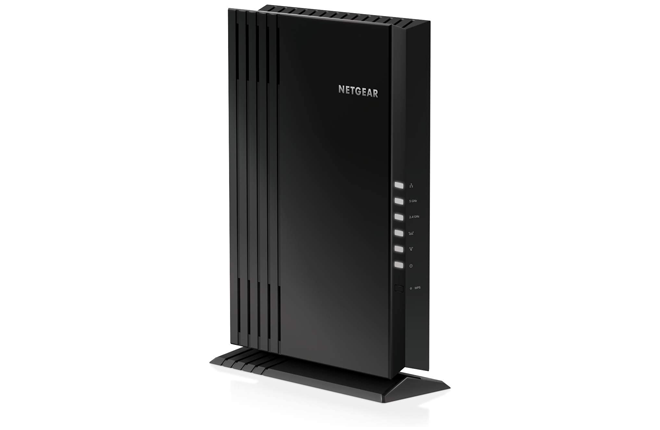 Extensor de malla de 4 flujos Netgear AX1800