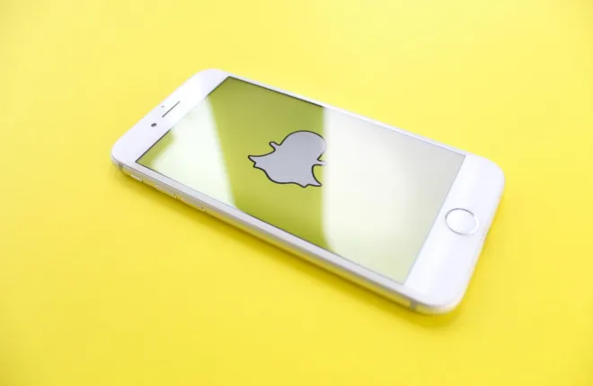 Snapchatで位置情報を偽装または変更する方法