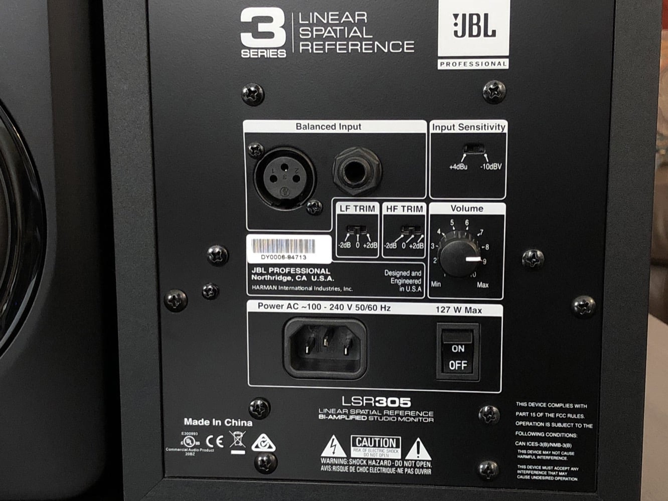 Review: JBL LSR305 5 "Moniteur de studio amplifié à deux voies