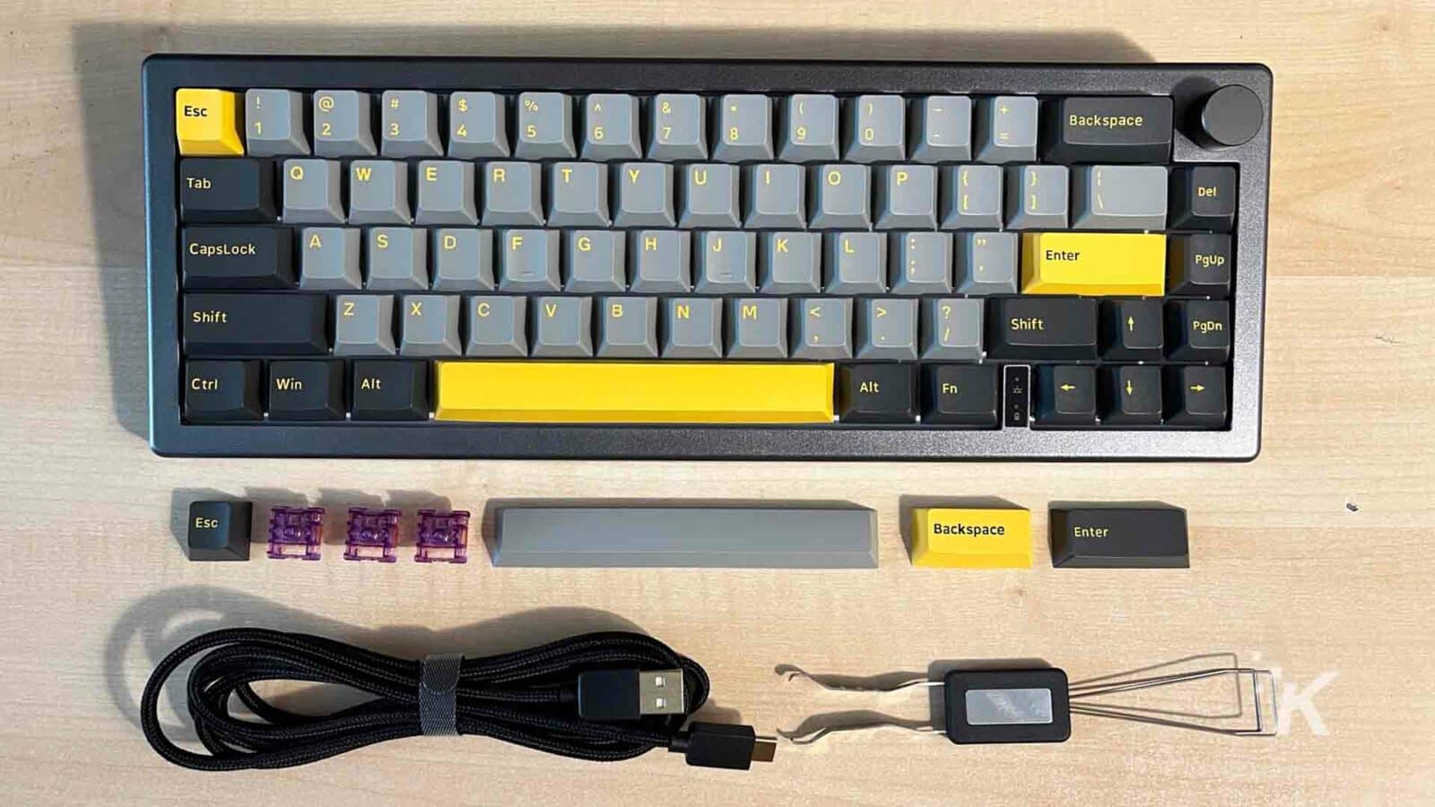 Tastatura mecanica EPOMAKER EK68