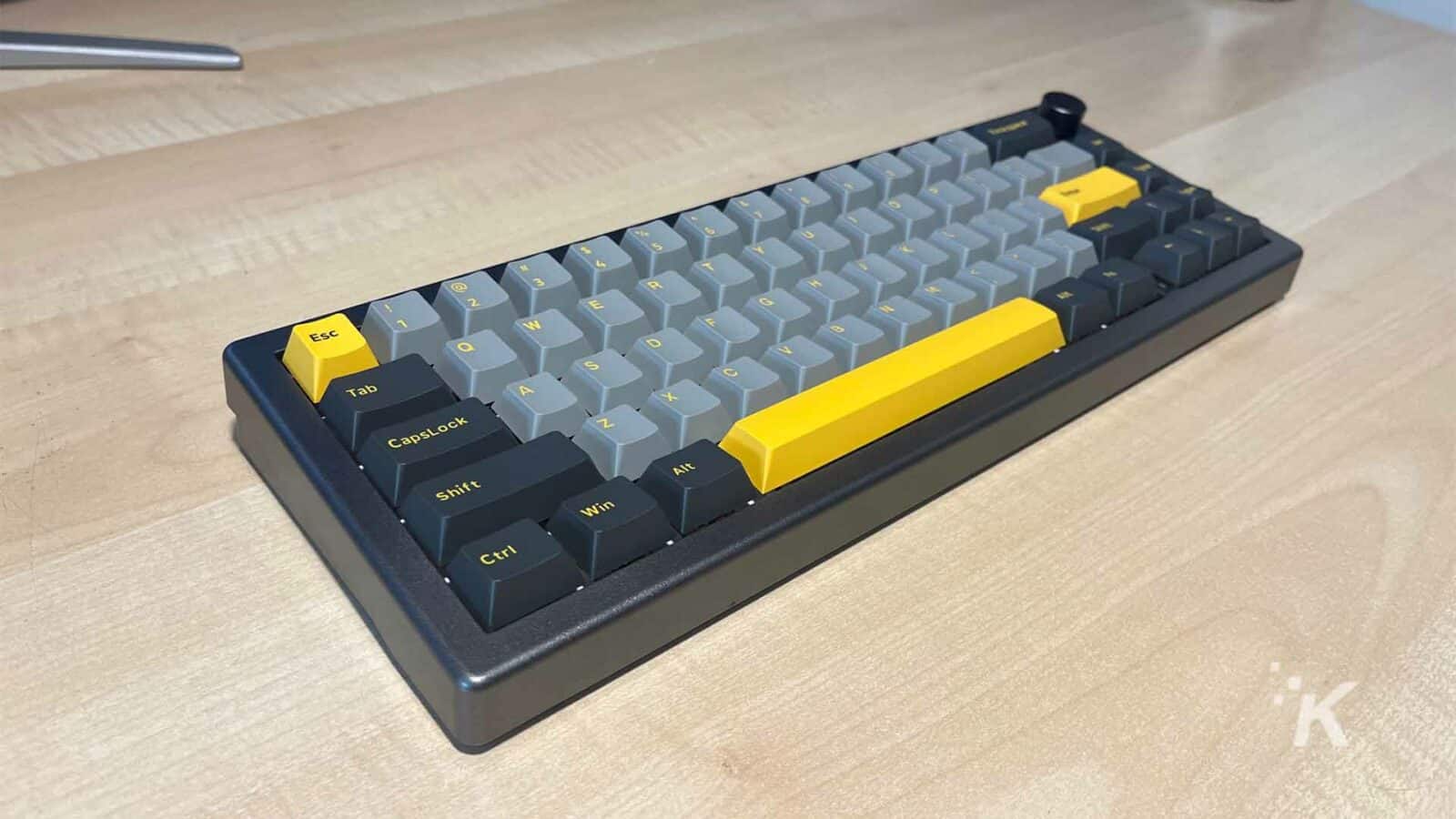 Tastatura mecanica EPOMAKER EK68