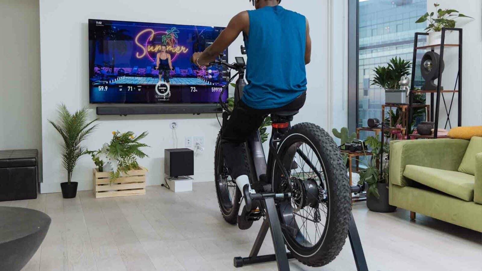 Freebeat Morphrover wird als Indoor-Workout-Bike verwendet