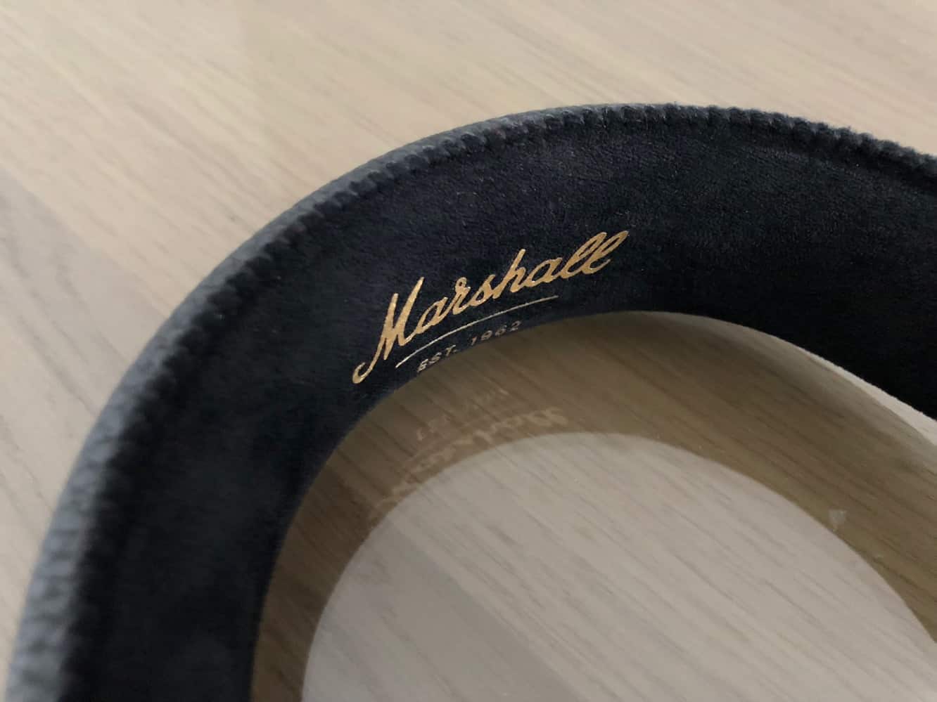 รีวิว: หูฟัง Marshall Mid ANC Bluetooth