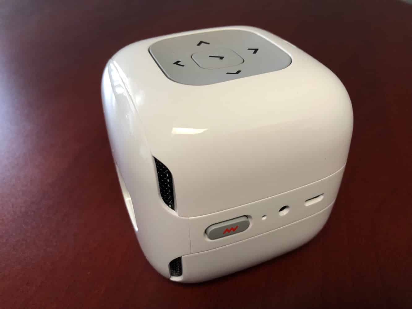 レビュー：Cinemood Storyteller Portable Projector