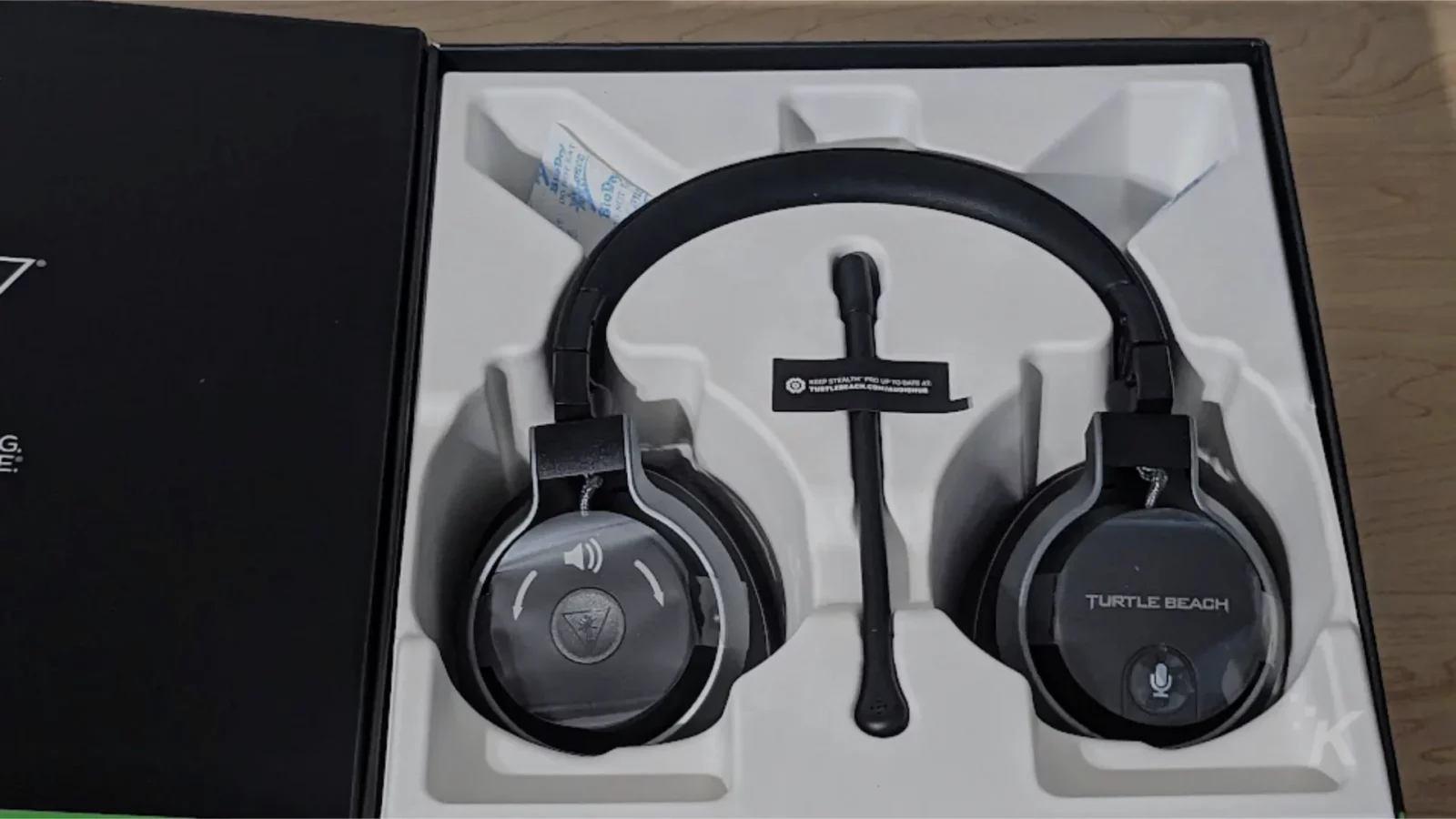 Turtle beach stealth pro headphones in packaging