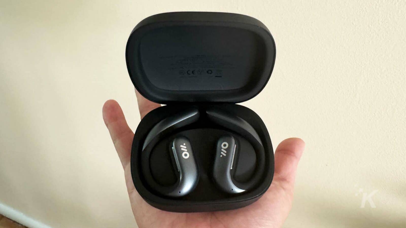 Oladance debe auriculares profesionales por si acaso