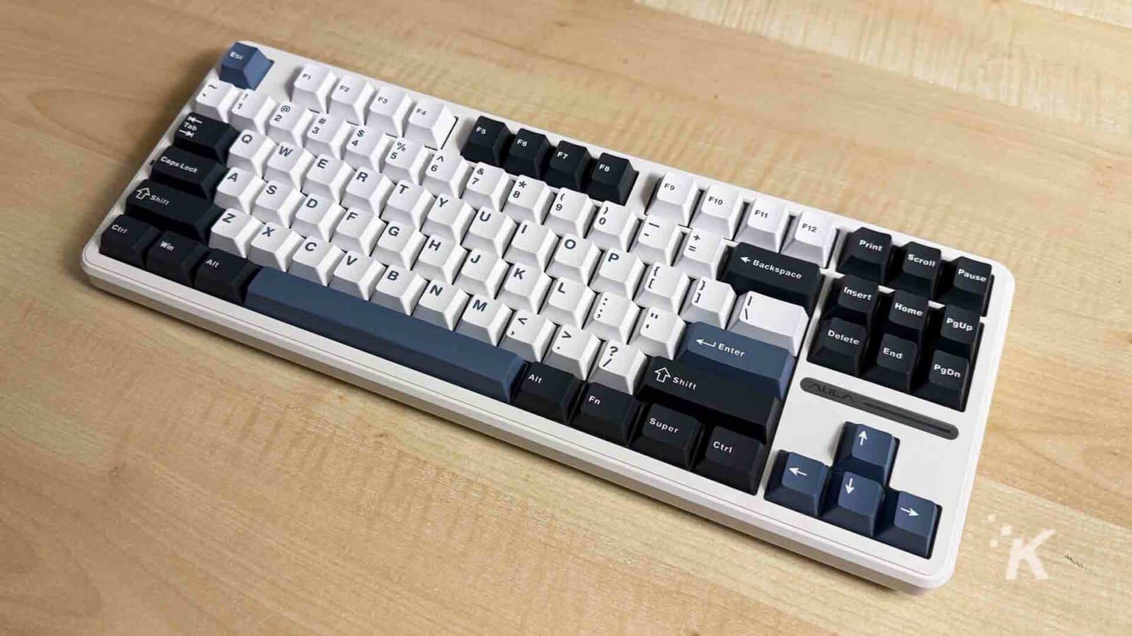 Teclado mecânico Aura f87 pro