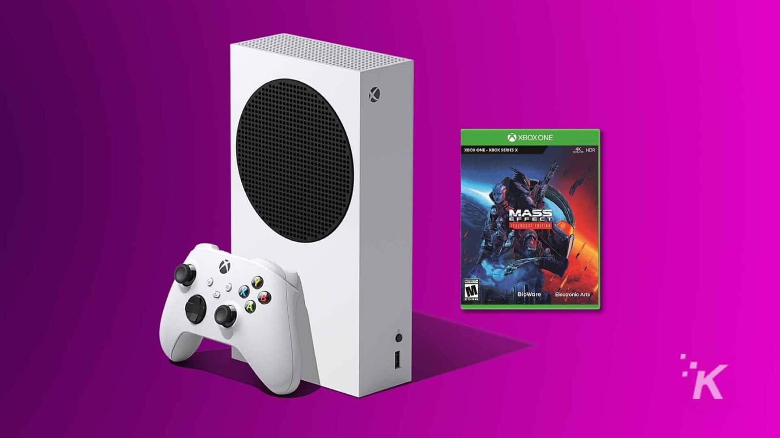 Xbox series s junto al juego Mass Effect