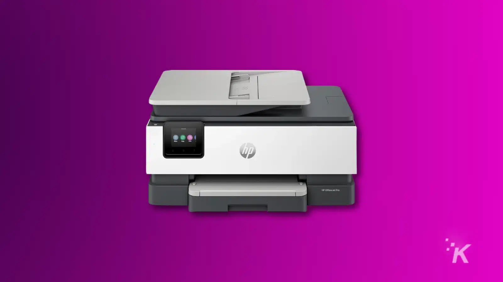 เครื่องพิมพ์มัลติฟังก์ชั่น HP บนพื้นหลังสีม่วง