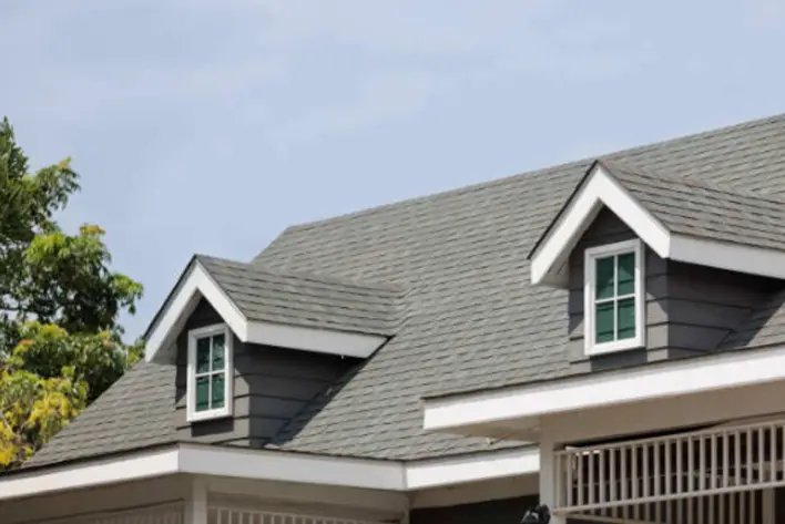 Maximisez la durée de vie de votre toit avec ces 8 conseils d'entretien