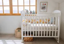 婴儿床制造商：平衡风格、安全性和功能性