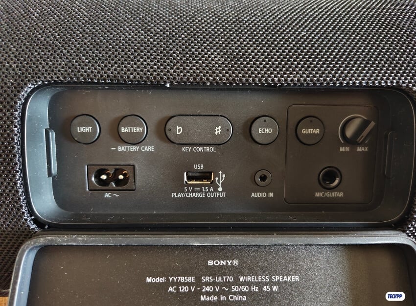 sony ult field 7 input and output ports