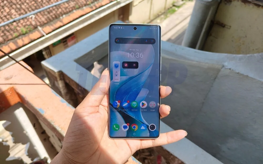 vivo v40 display