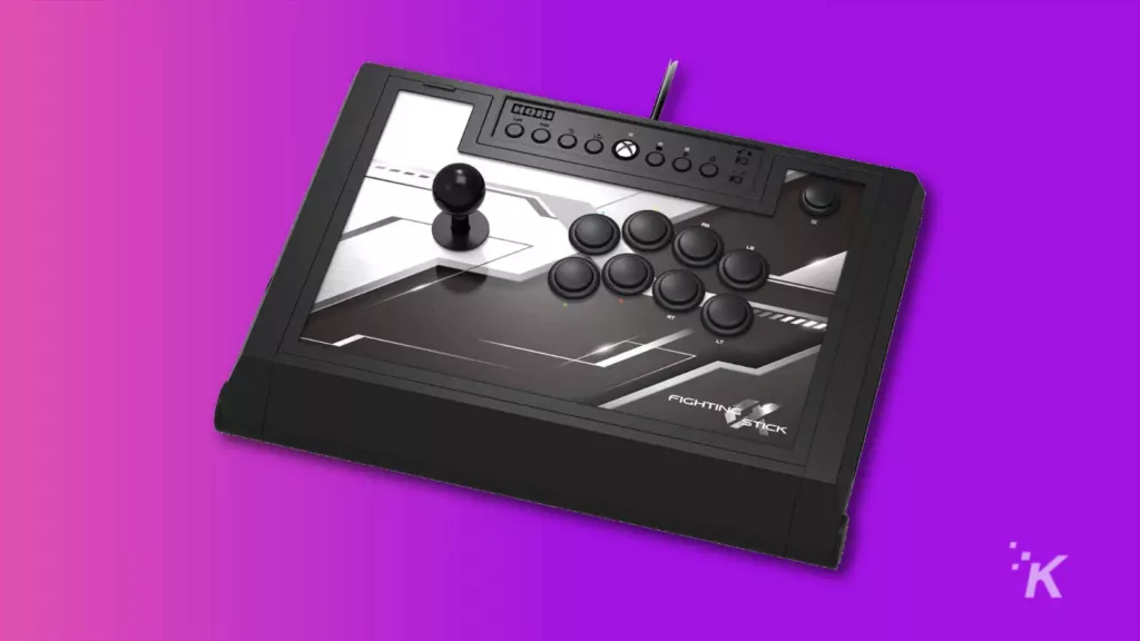 hori fight stick alpha สำหรับ xbox series x