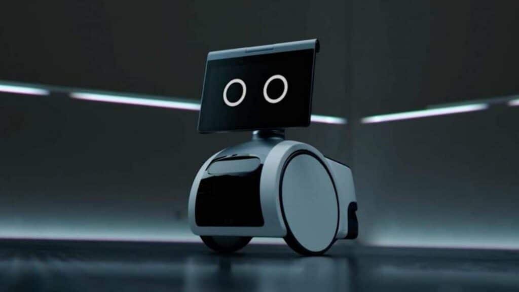 robot amazon astro